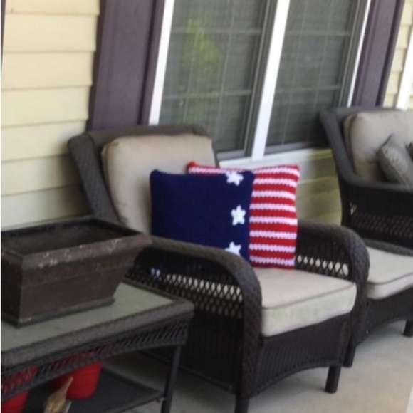 Hand Crafted Patriotic Knit Throw Pillow Cover 18 x 18 Crochet Blue White Stars - Picture 4 of 13